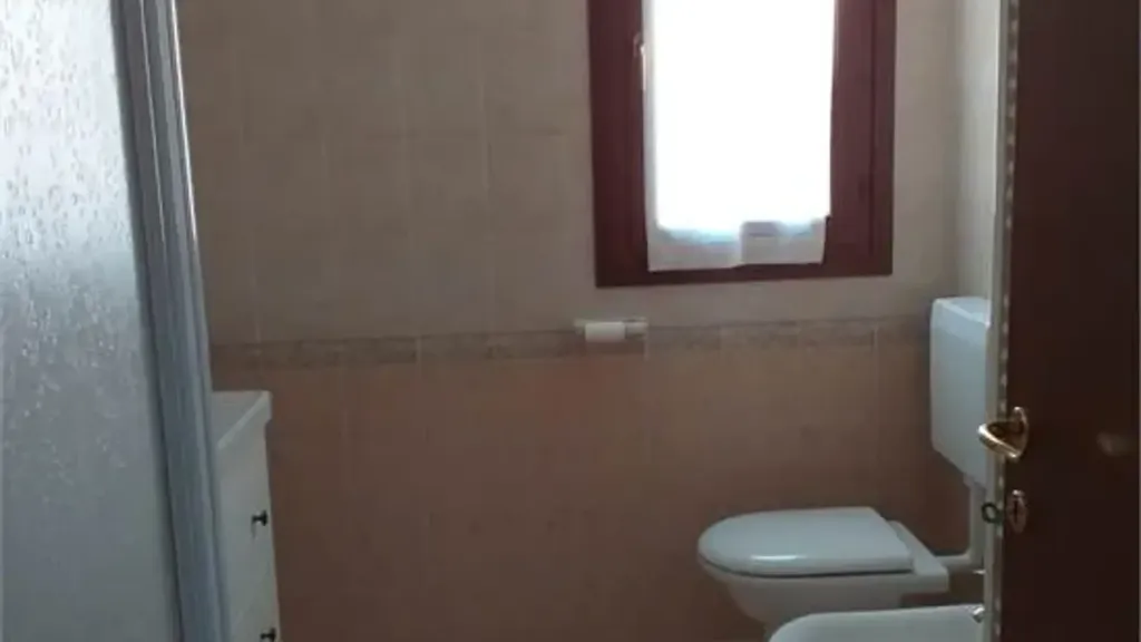 Apartment with Balcony in San Prospero
