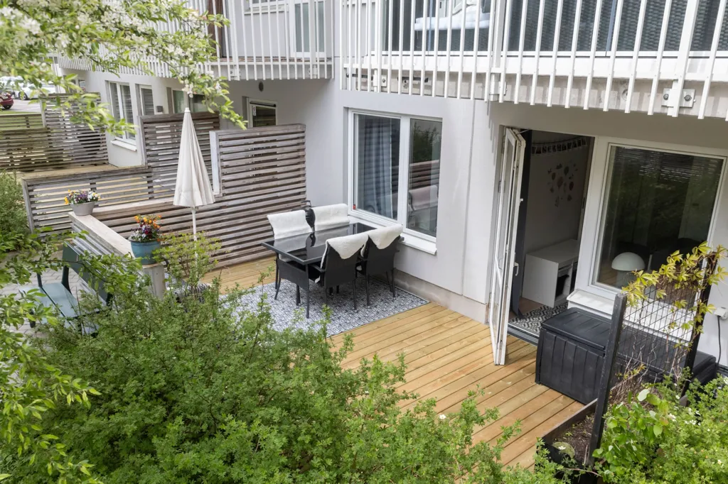Terrazza - Modern Flat with Balcony in Kongahälla