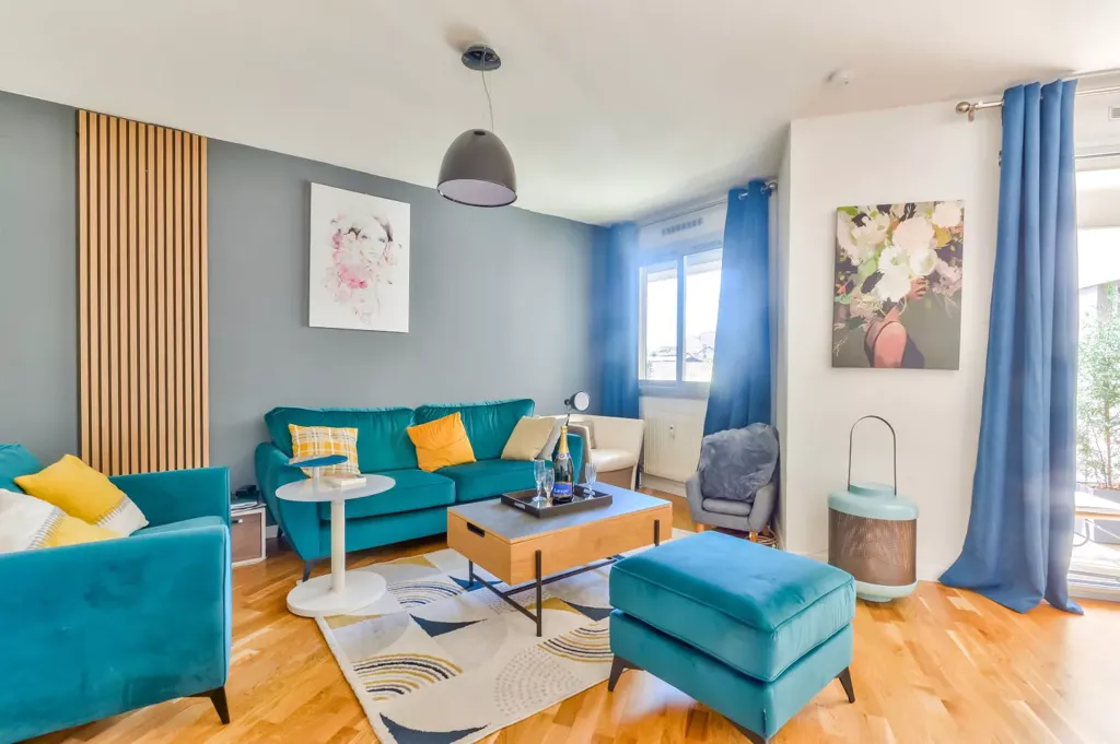 Elutuba - Luxury Flat with Balcony in Tassin-la-Demi-Lune