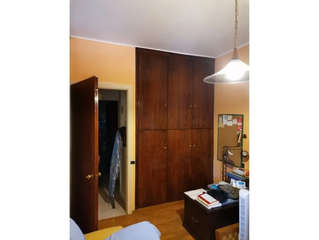 Camere da letto - Renovated Corner Apartment with Front View in Erythraia Centre