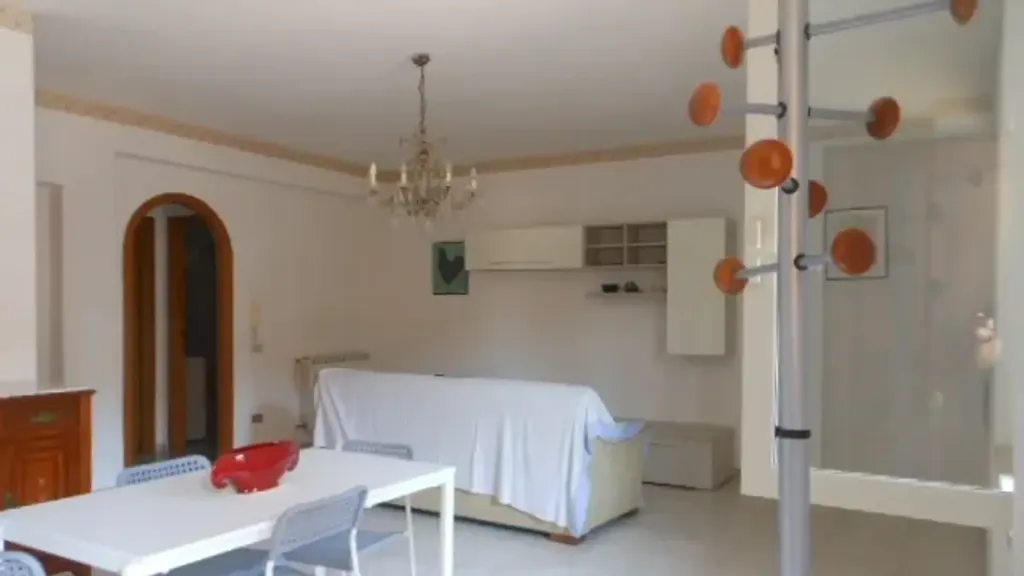 Salle à manger - Semi-detached Villa in Private Park, Taverna Zarone