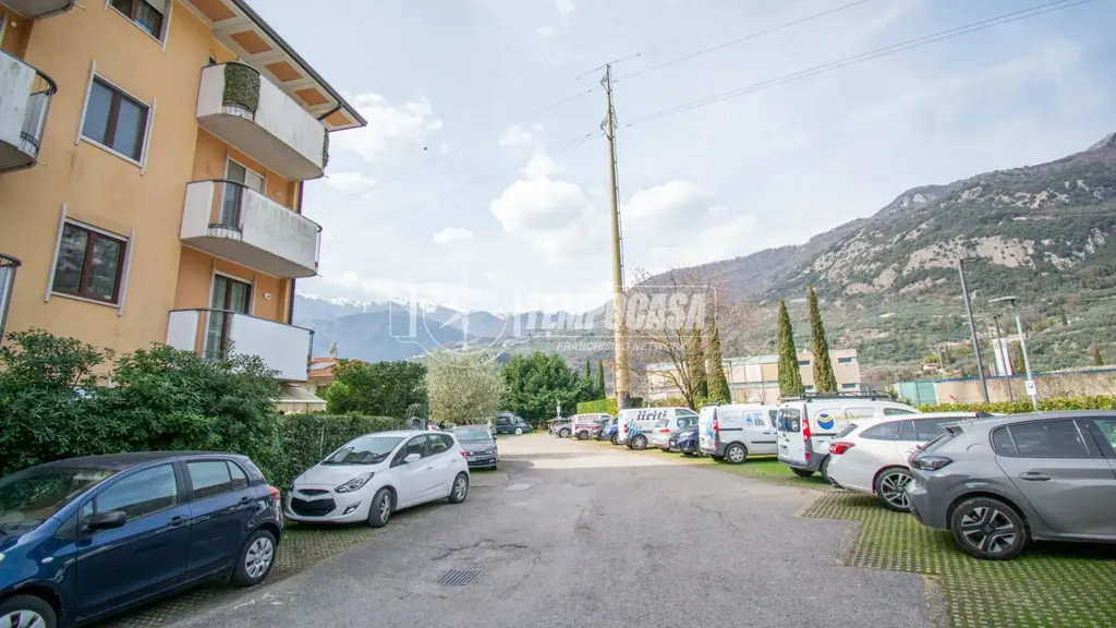 Välivaade - Spacious Apartment with Terraces in Arco