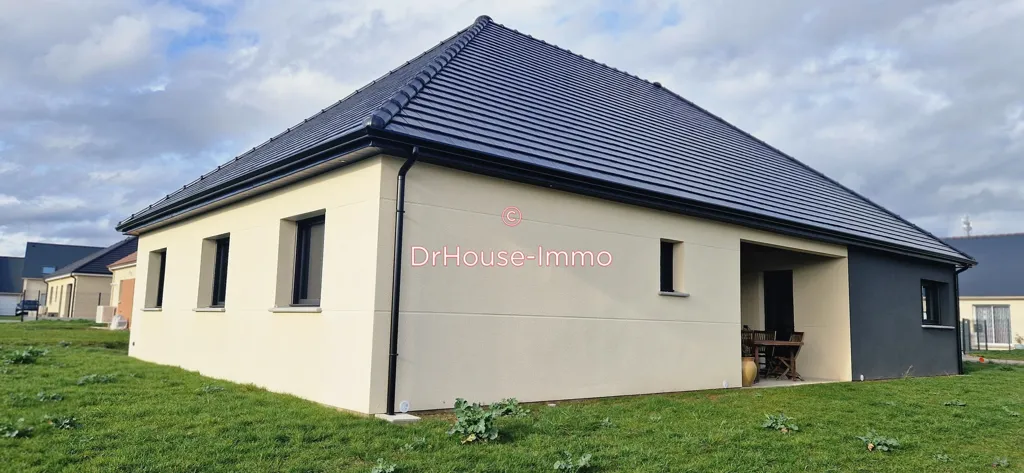 Extérieur - Maison Moderne avec Terrasse à Vitot