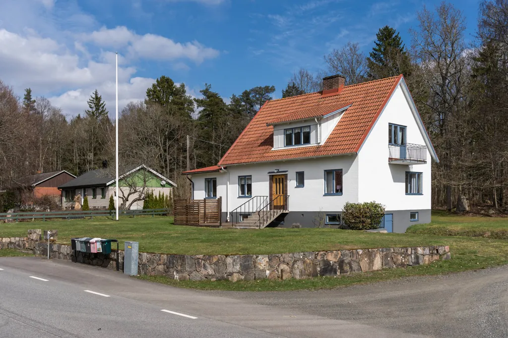 Extérieur - Charming 1950s Villa with Garden in Rickarum