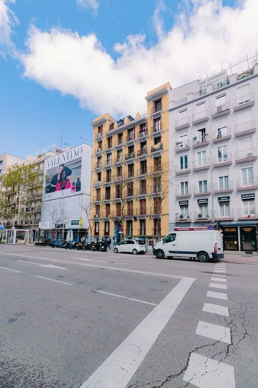 Välivaade - Modern Flat with Lift in Calle Goya, Madrid