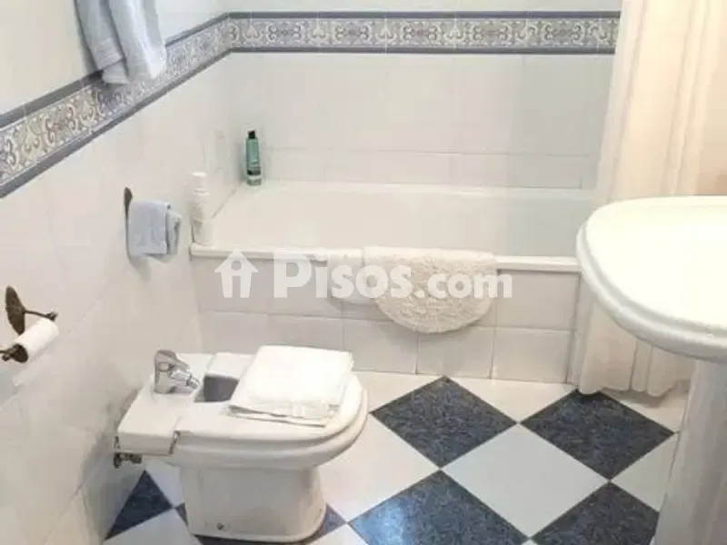 Salles de bain - Chalet with Garden in El Brillante