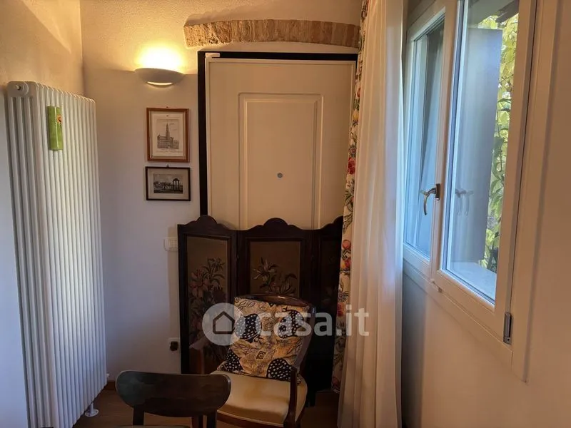 Magamistoad - Bifamiliar Villa with Garden in Adria Centre