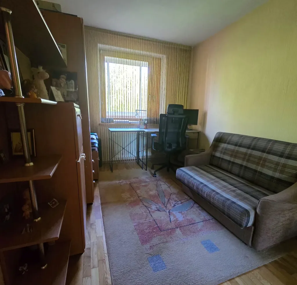 Chambres - 4-Bedroom Apartment with Balcony in Klaipėda