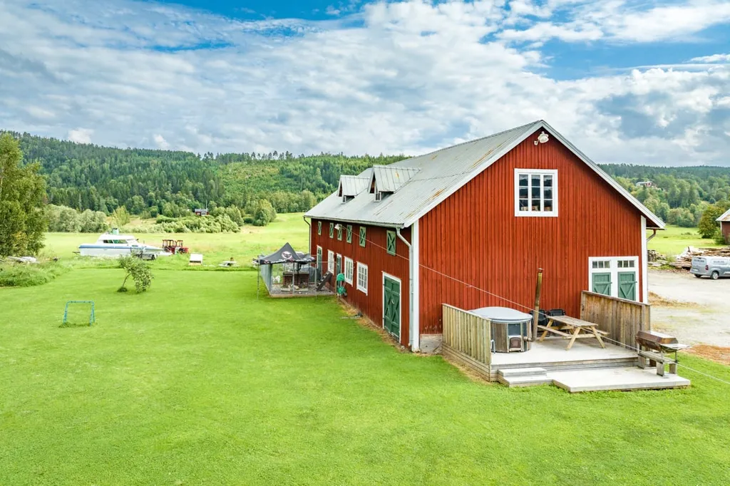 Extérieur - Well-Preserved Villa with Nature Access on Indalsvägen
