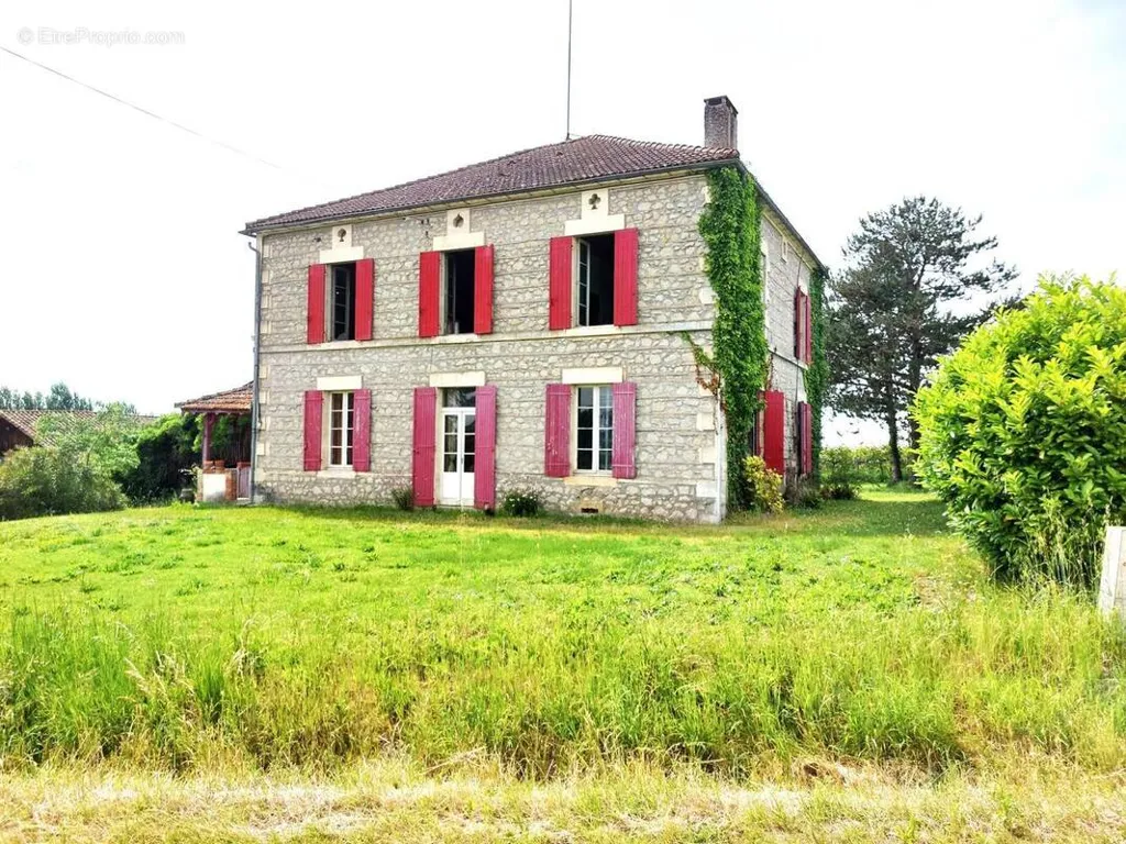 4-room house in Fauillet