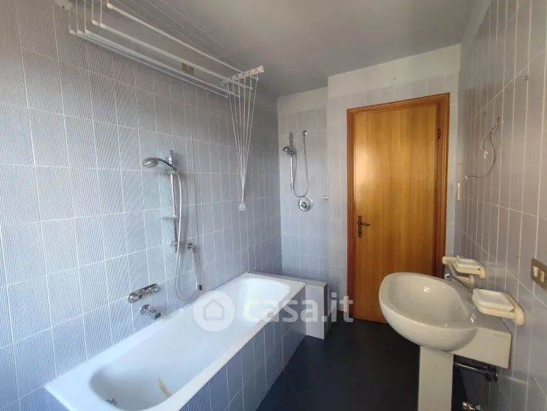 Vannitoad - Trilocale with Historic Views in Clusone