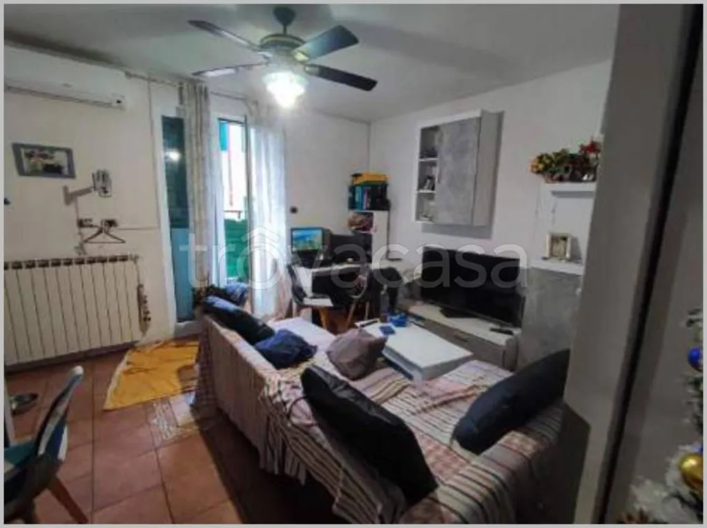 Soggiorno - Triplex with Balcony and Terrace in Trieste