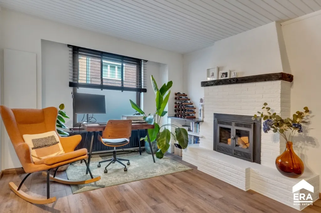 Séjour - Maison de 3 Chambres avec Terrasse à Hasselt