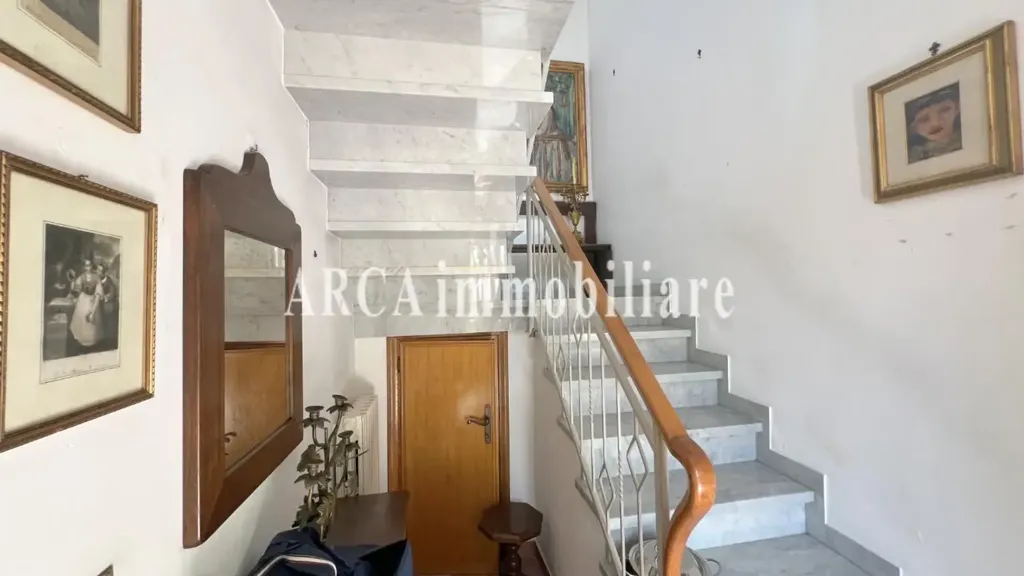 Pièces - Rustic Casale with Panoramic Views in Camaiore