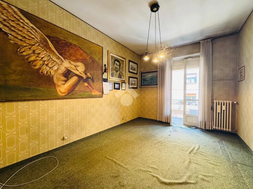 Pièces - Central 5-Bedroom Apartment in Rivoli