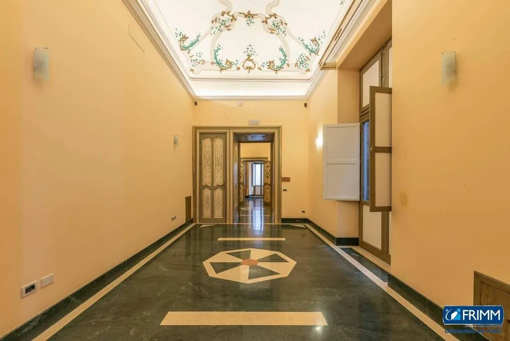 Hallway - Restored Flat with Frescoes in Palermo
