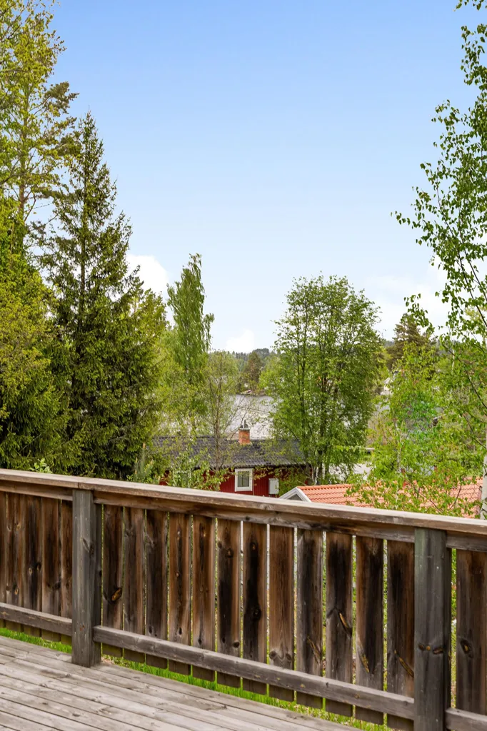 Terrass - Charming Cottage with Lake View in Virserum