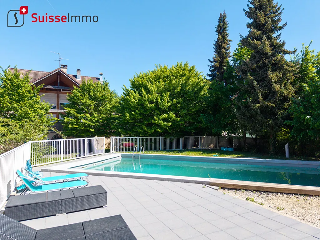 Bassein - Loft with Private Garden and Pool in Audincourt