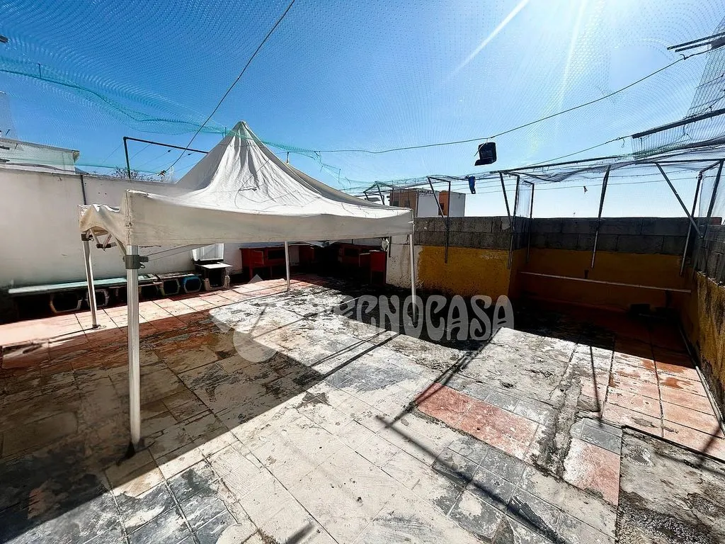 Terrass - 6-Bedroom House with Terrace in Güímar
