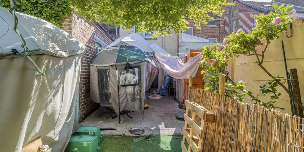 Jardin - Propriété Commerciale Mixte avec Jardin à Tienen