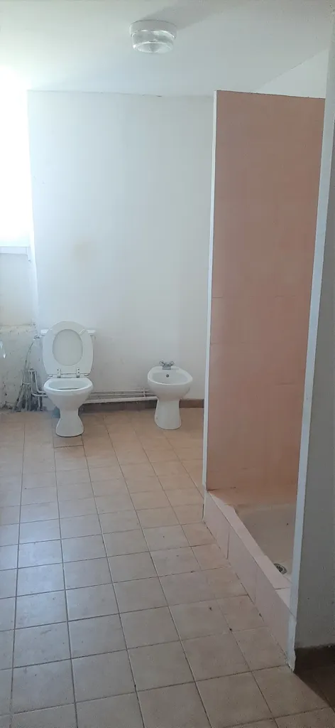 Bathrooms - Stone House with Garden in Canet d'Aude