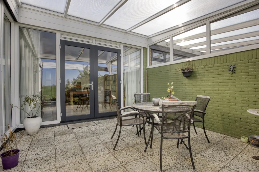 Terrass - Bungalow with Water View in Oosthuizen