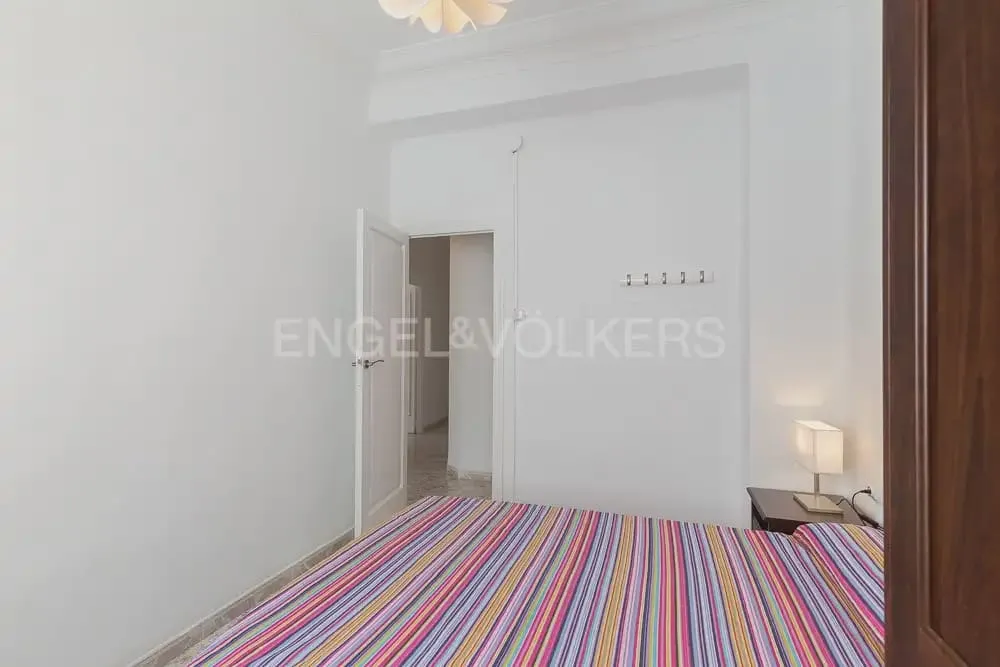 Camere da letto - Spacious Flat with High Ceilings in El Botànic