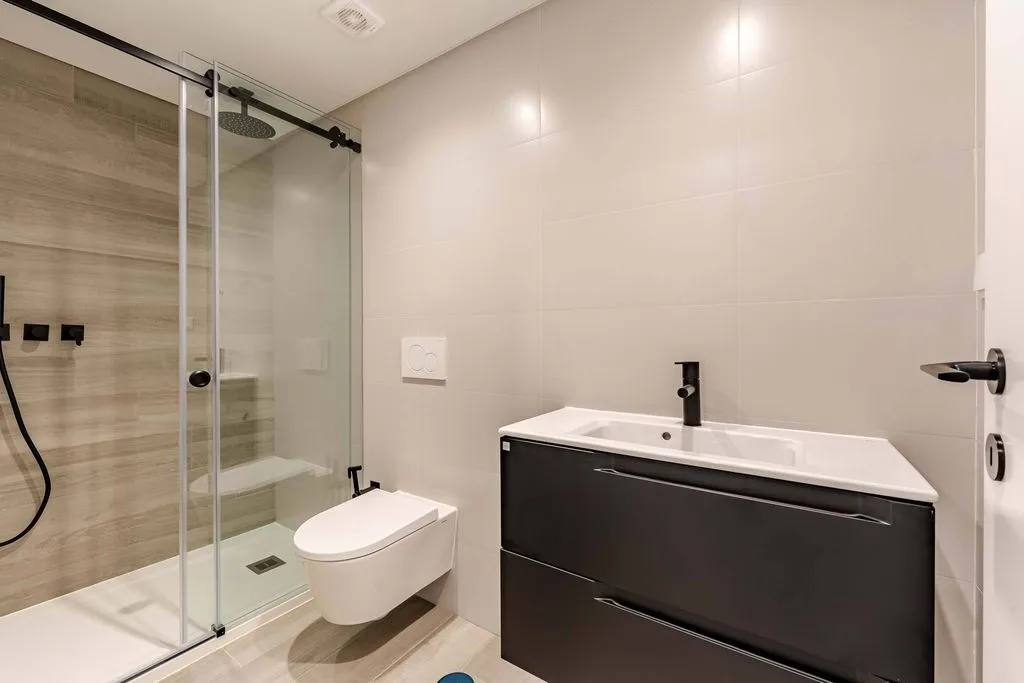 Bagni - Luxury Villa with Pool in Estoril