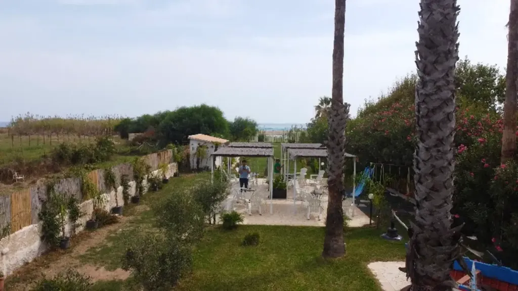 Aed - Villa with Sea View and Private Beach in Avola