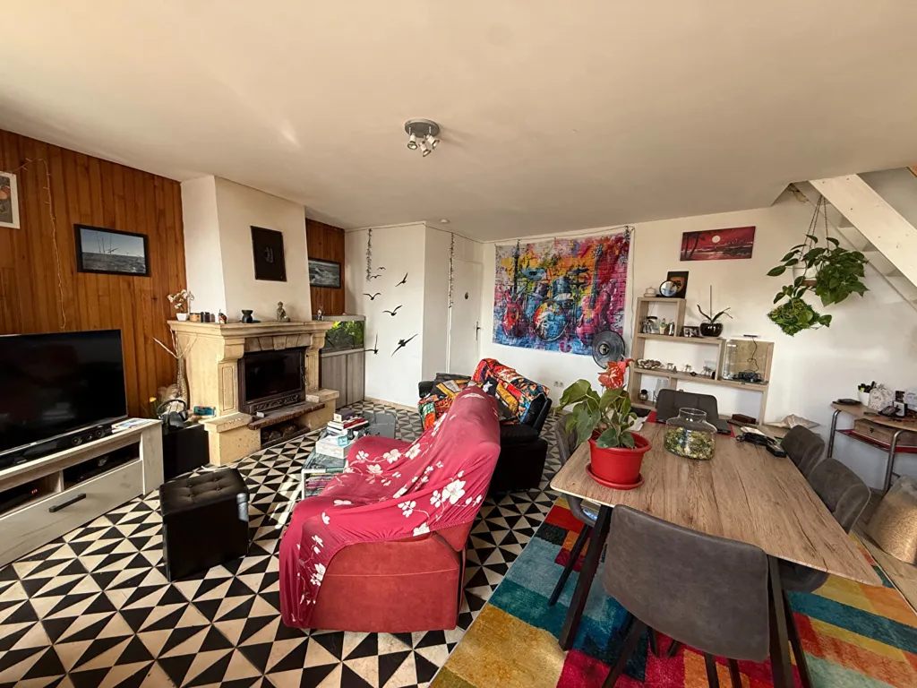 Living Room - Two-Bedroom House with Veranda in Muron