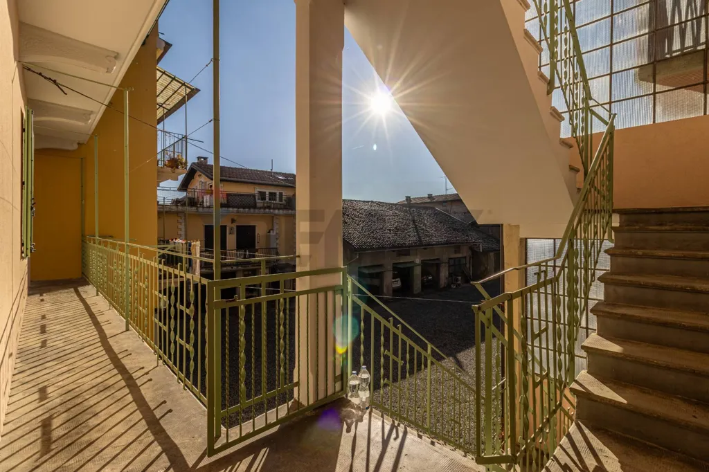 Jardin - Triplex Villa with Garden in Occhieppo Superiore