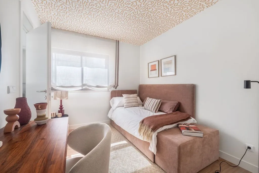 Luxury Apartment with Pool in Lisbon
