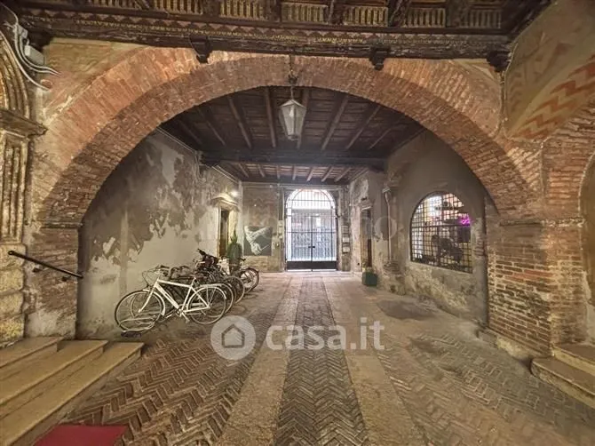 Entrée - Two-Level Apartment with Parking in Verona Centre