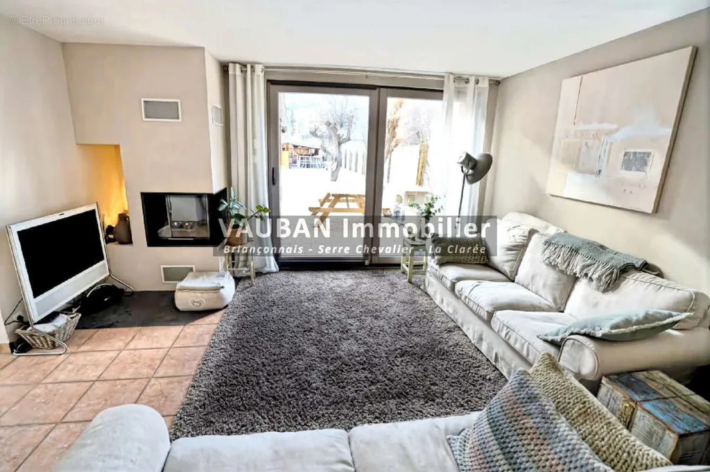living_room