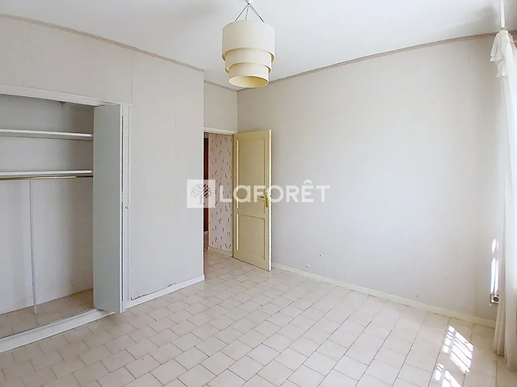 Pièces - Maison d'Architecte avec Garage à Lattes