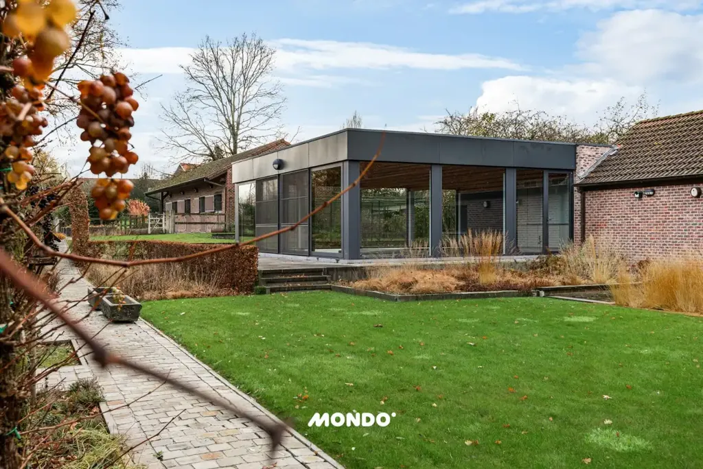 Garden - Estate with Indoor Pool near Brussels