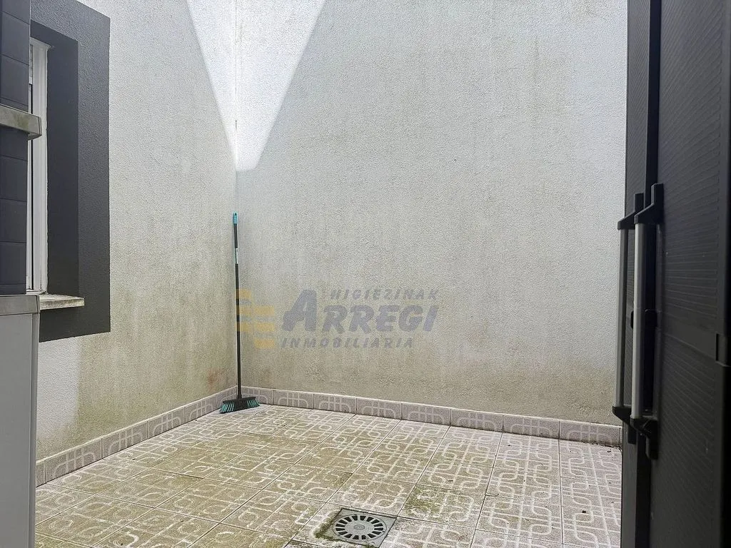 Giardino - Spacious Apartment with Balconies in Itziar