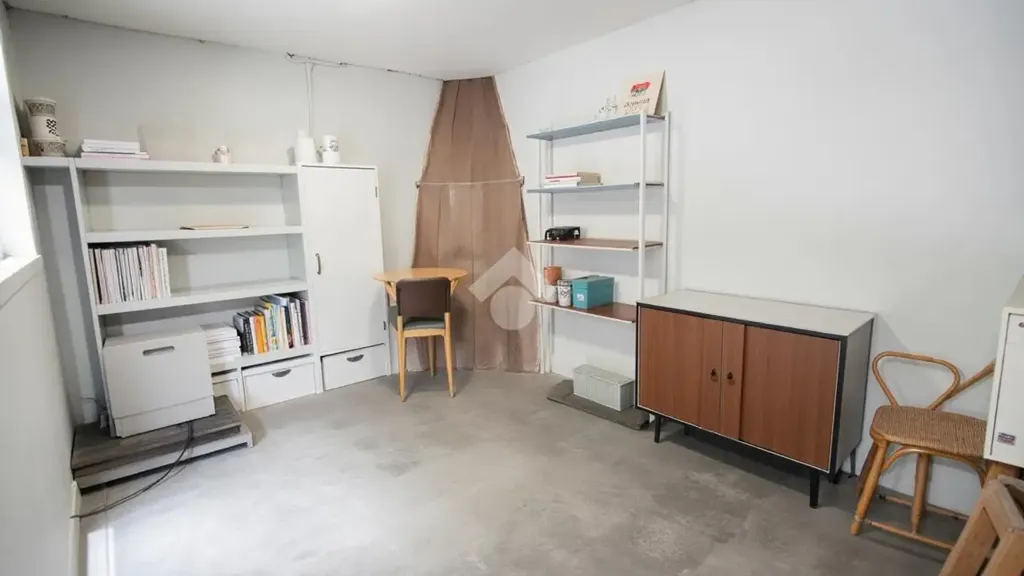 Bureau - Independent House with Balcony in San Severo