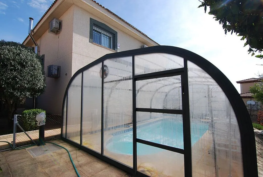 Piscine - Chalet with Pool in Navas del Rey