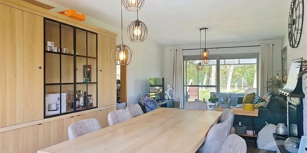 Salle à manger - Maison Familiale avec Jardin à Haacht