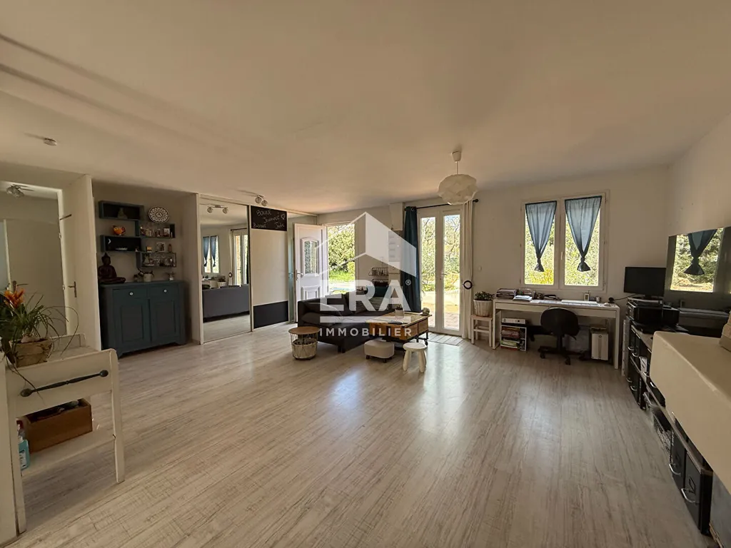 Soggiorno - Pebble-Floor House with Pool in Seillons-Source-d'Argens