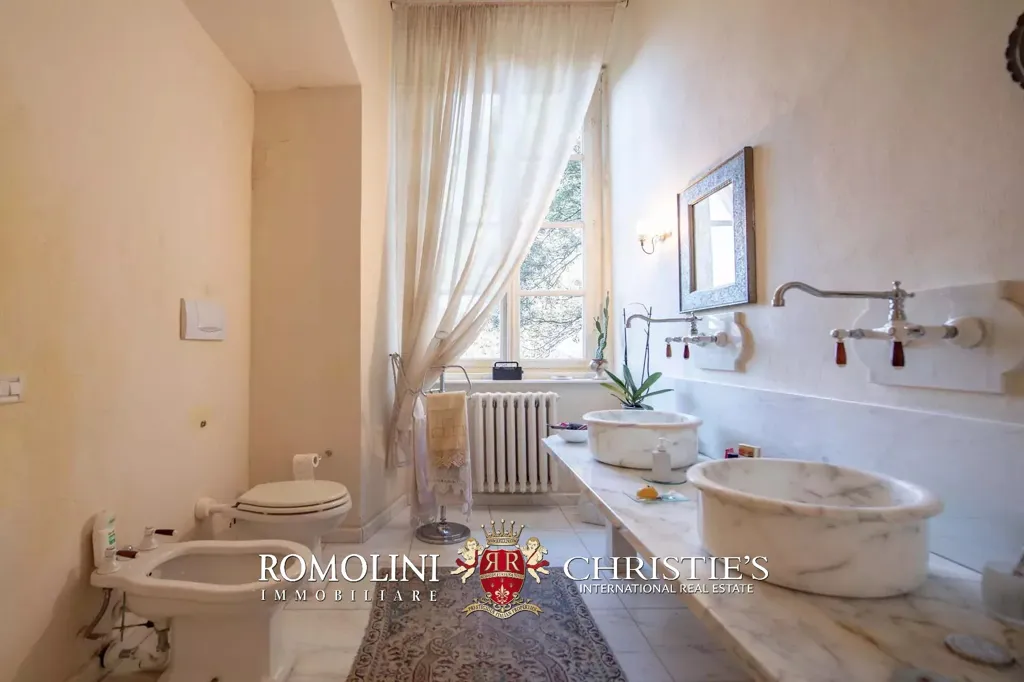 Vannitoad - 18th-Century Villa with Panoramic Views near Pisa