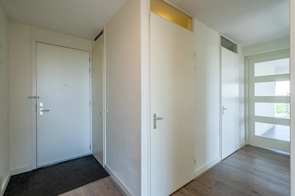 Esik - Penthouse with Panoramic View in Amsterdam