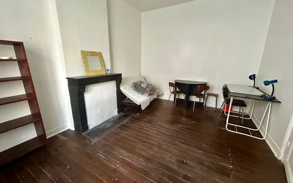 Elutuba - Studio with Garden in Reims