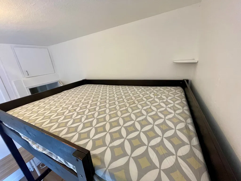 Chambres - Studio meublé avec cuisine équipée à Lyon