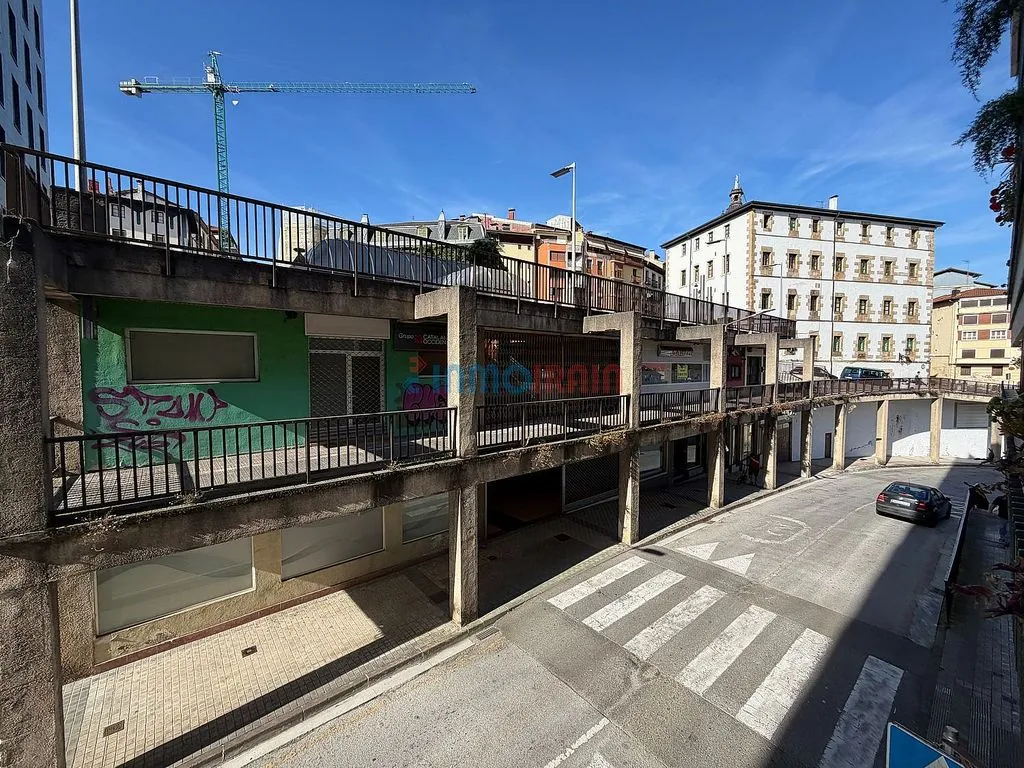 Balcon - Apartment with Balcony in Ordizia