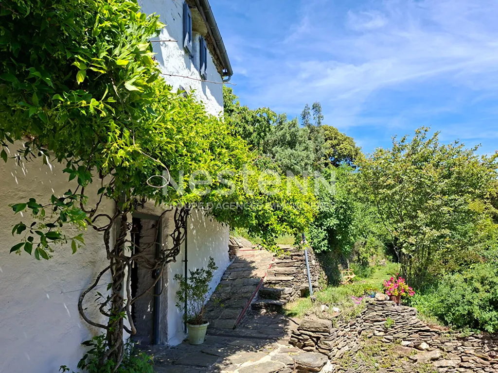 Giardino - Stone House with Garden in Quiet Hamlet