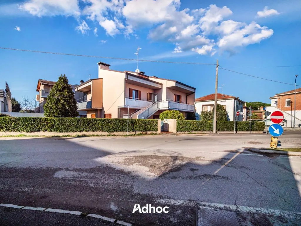 Välivaade - Apartment with Private Garden in Fano