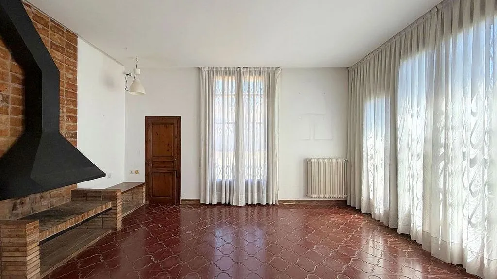 Elutuba - Chalet with Garden and Terrace in Vallvidrera
