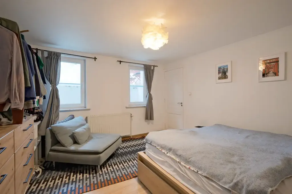 Bedrooms - Ground Floor Apartment with Garden in Schaerbeek